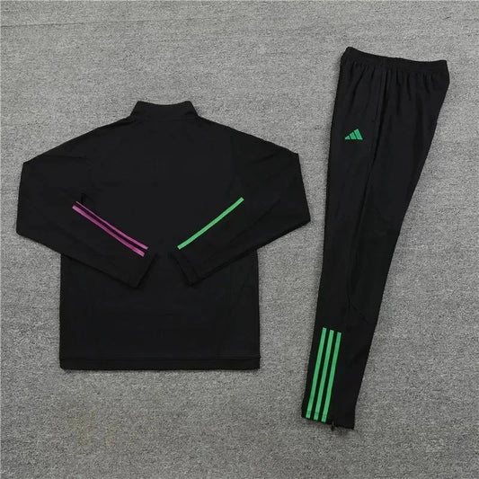 2023/2024 Bayern Munich Half-Pull Tracksuit Black Football Shirt 1:1 Thai Quality